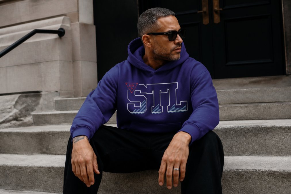 Streetwear Styles for Men Over 30: A 2026 Guide